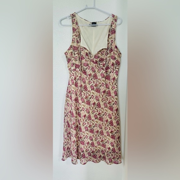 Floral midi dress. Flowy, light, excellent condition. - Picture 1 of 4